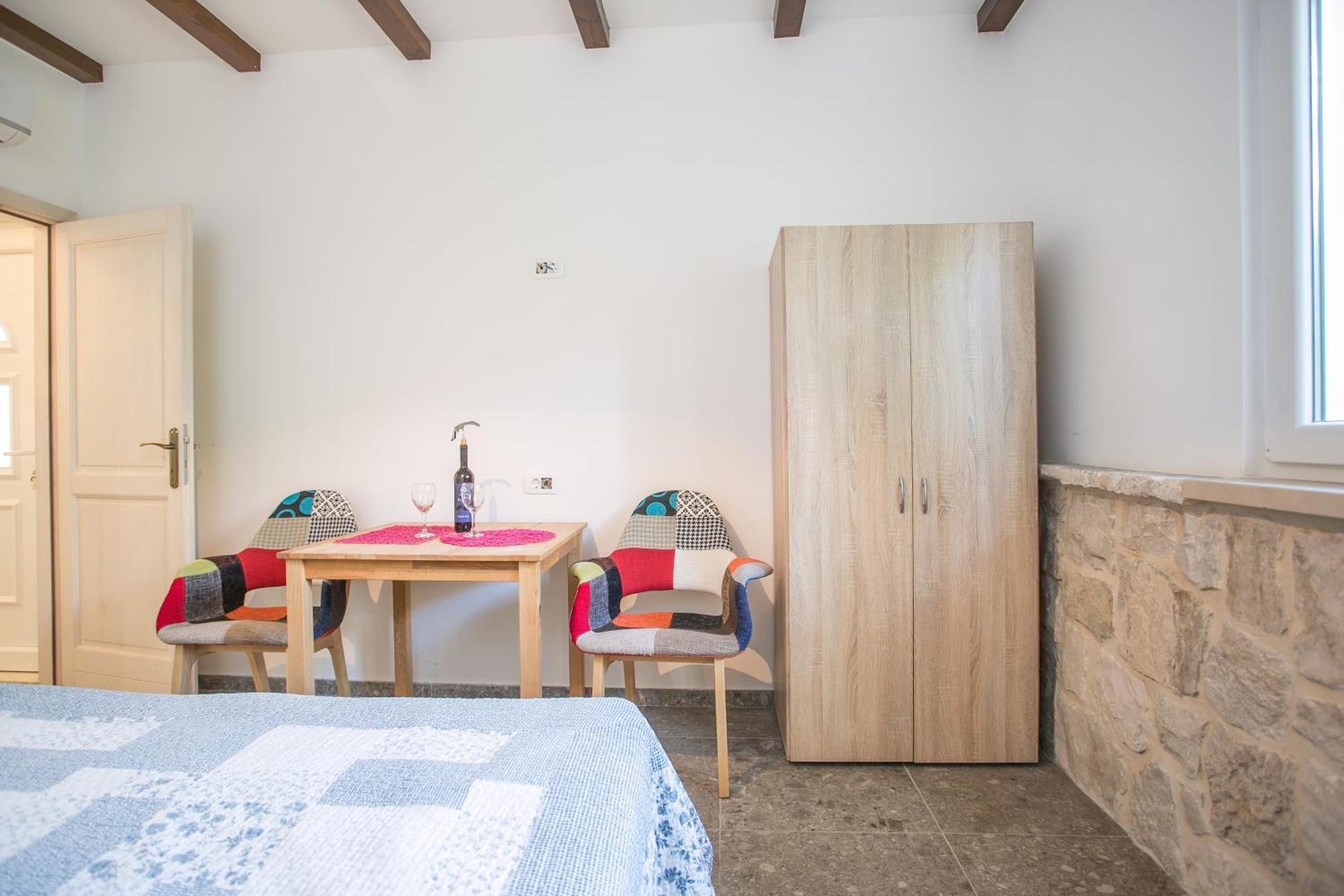 Garden Apartment Hotel Split Room photo
