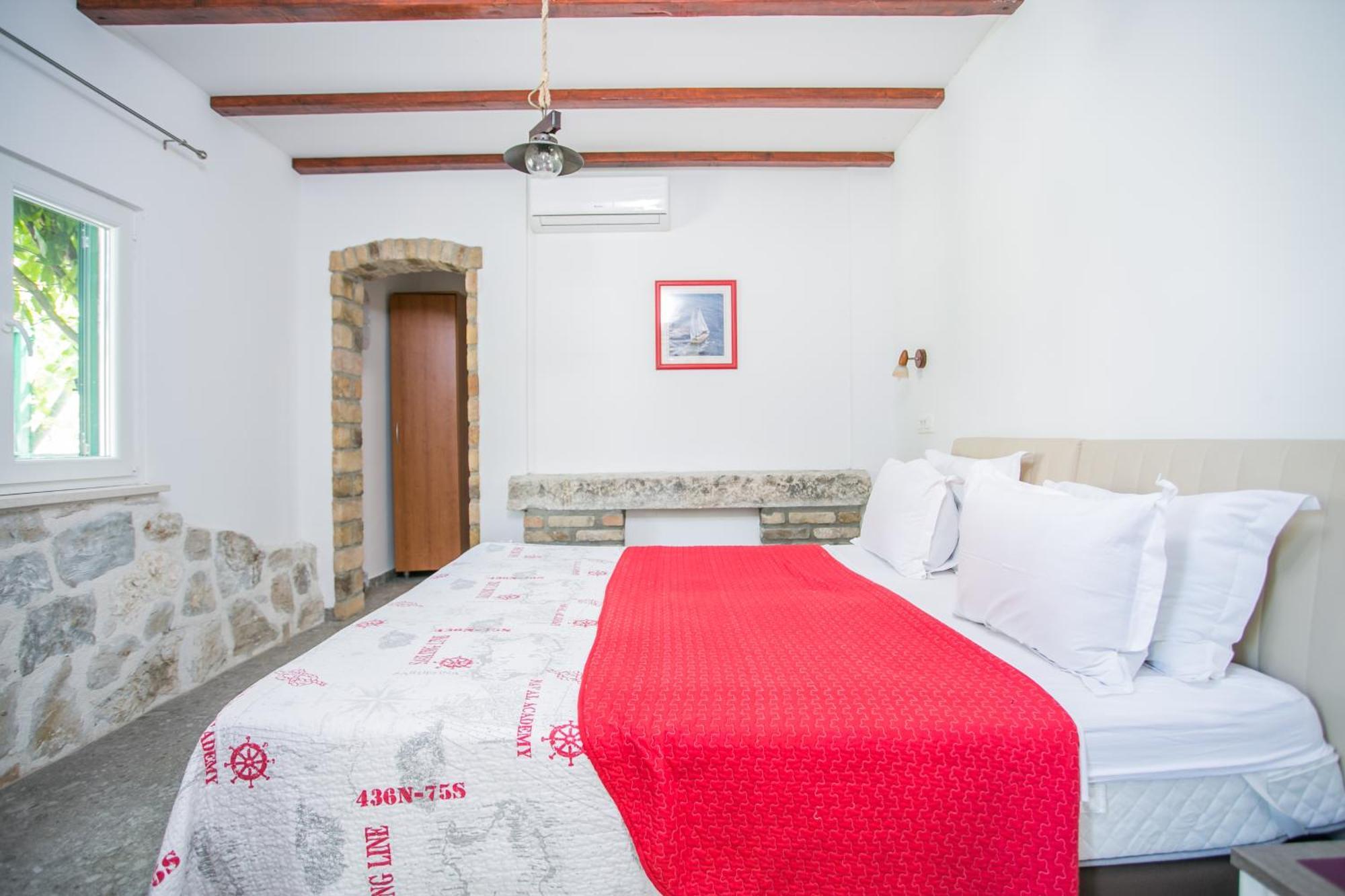 Garden Apartment Hotel Split Room photo