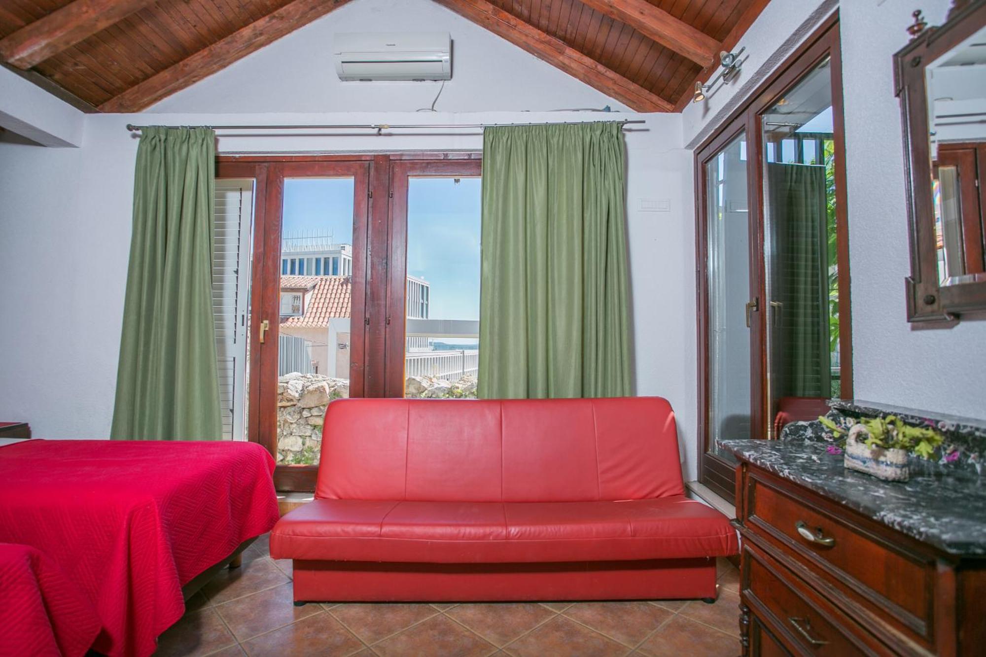 Garden Apartment Hotel Split Room photo