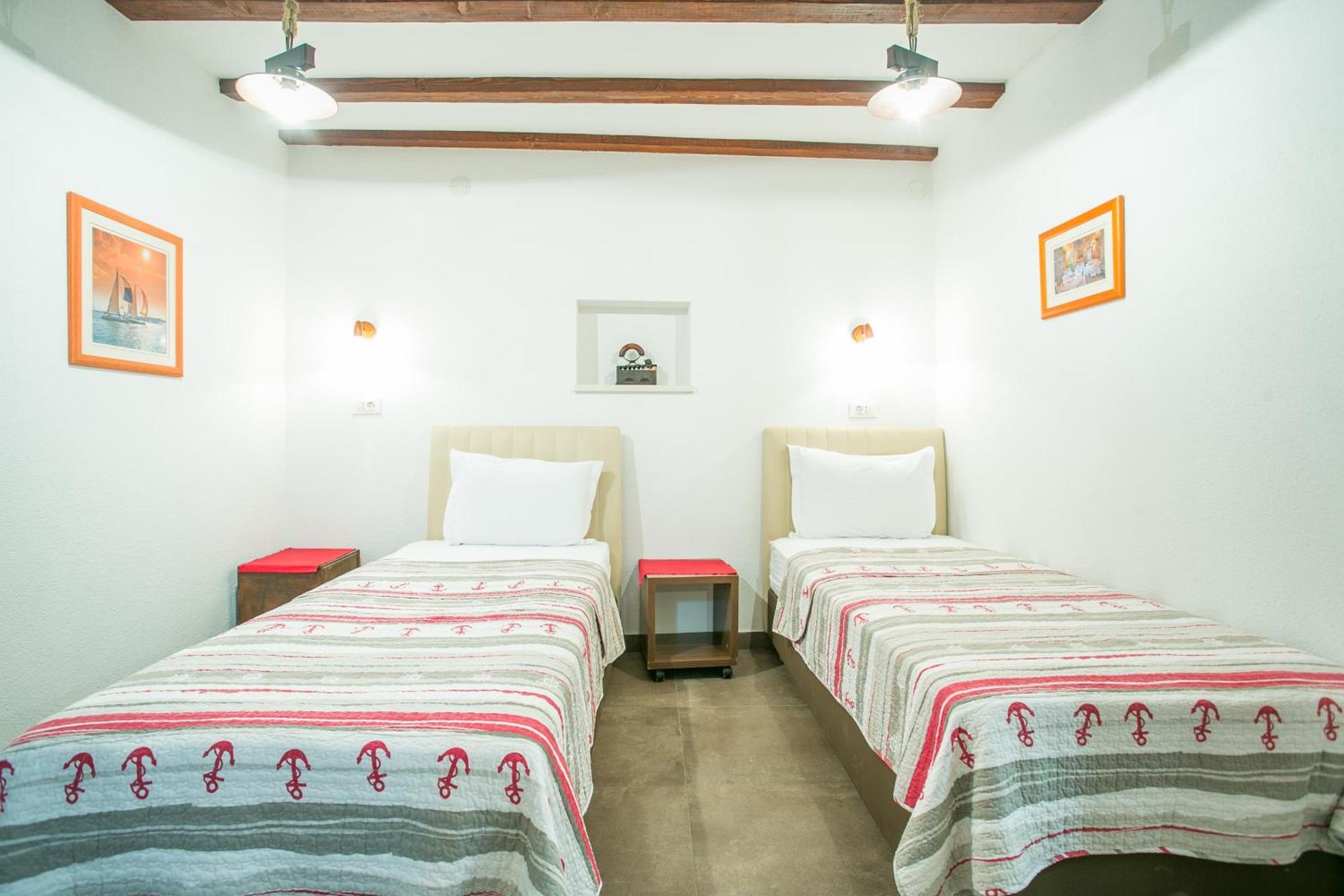 Garden Apartment Hotel Split Room photo