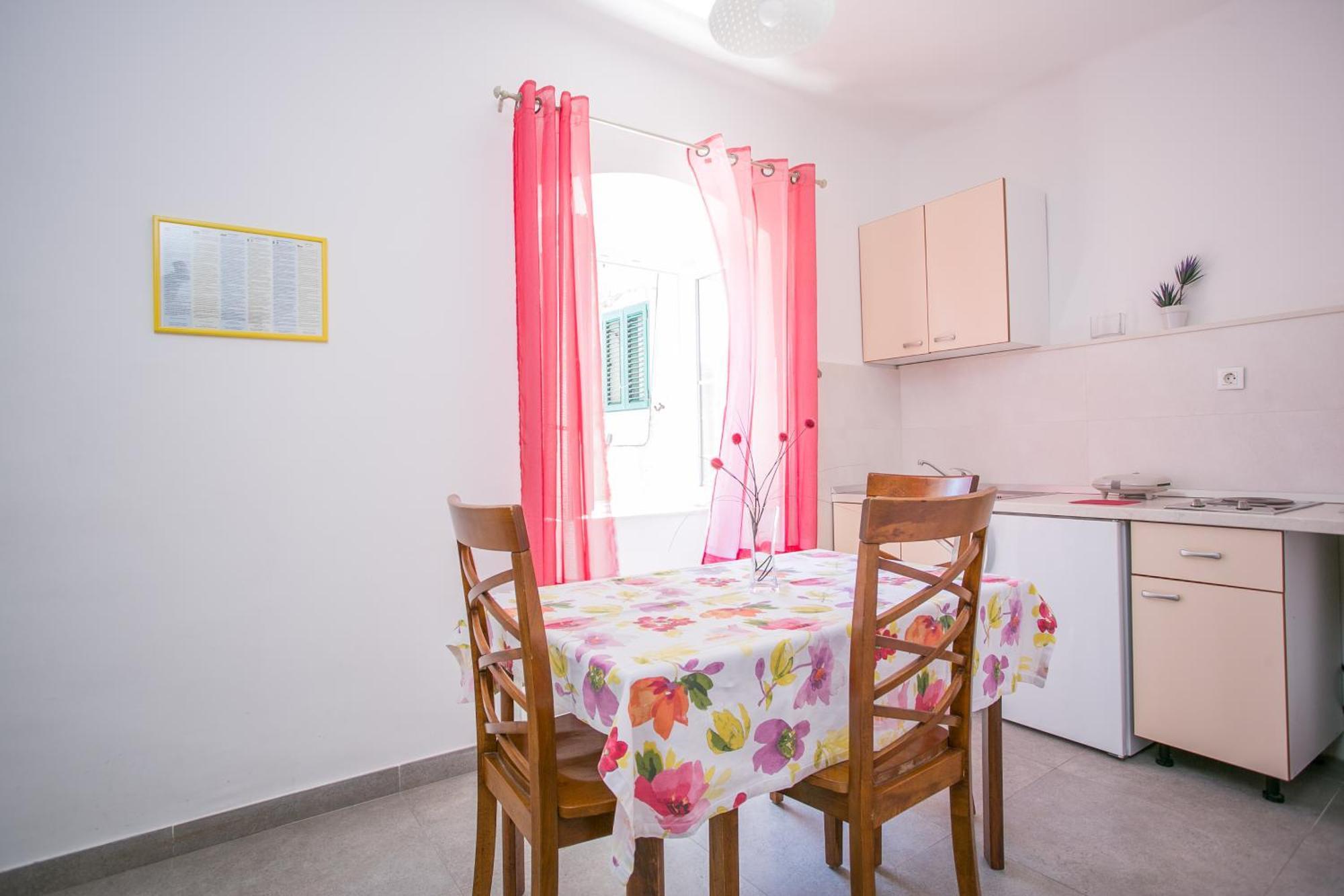 Garden Apartment Hotel Split Room photo